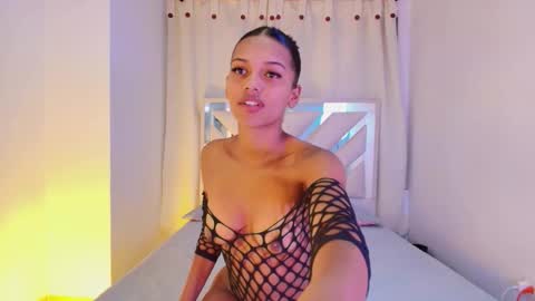 Snapshot of liaa_taylor1 chatting on March 2026 01:44:02 AM Lia online show from March 2026 01:44:02 AM