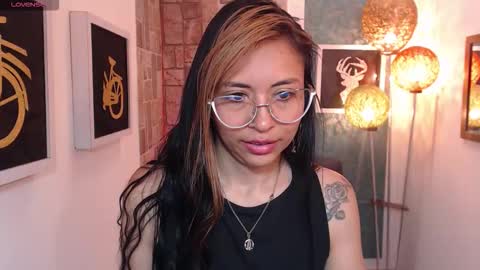 Liaaa    Seraaph online show from March 2026 01:29:02 PM