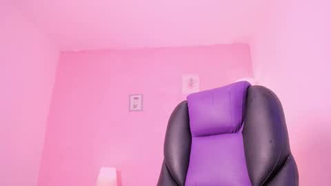 liaa moretzz online show from November 2025 12:57:02 AM