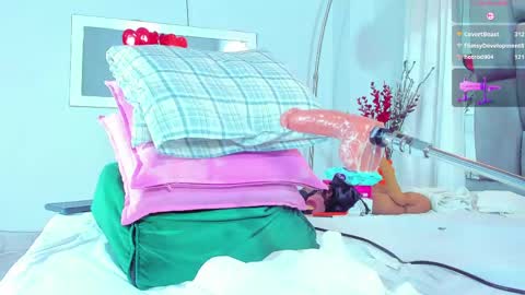 Snapshot of liaantonella69 chatting on April 2026 09:30:02 PM Antonela online show from April 2026 09:30:02 PM
