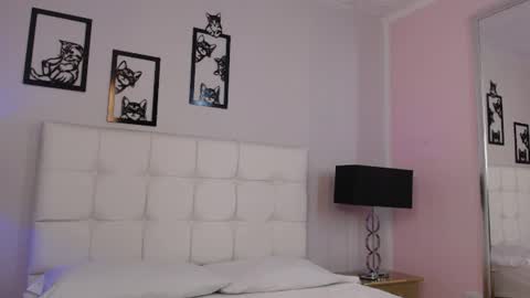 Lia 3 online show from July 2026 07:16:01 PM