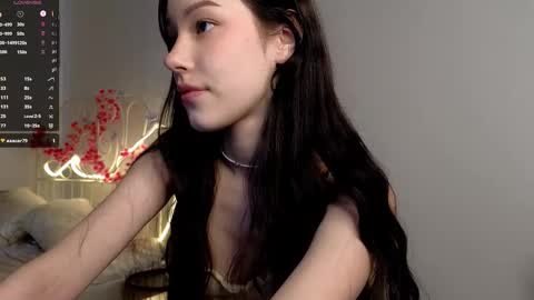 Lia  online show from November 2025 08:58:02 AM