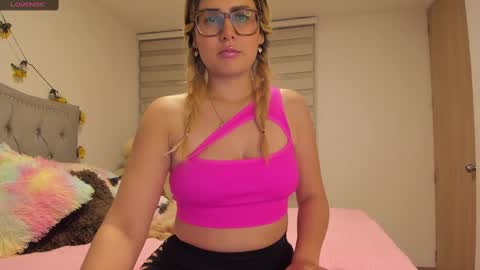 Lia  online show from January 2025 12:31:02 AM