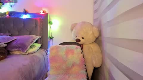 Snapshot of liahkimi chatting on May 2026 04:07:02 AM Lia online show from May 2026 04:07:02 AM
