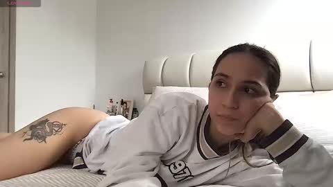 Snapshot of liahrommie chatting on February 2026 01:37:01 PM Amy online show from February 2026 01:37:01 PM