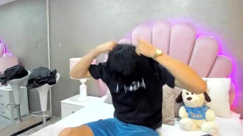 Snapshot of liam_adamms chatting on February 2026 01:04:02 PM Liam Adamms online show from February 2026 01:04:02 PM