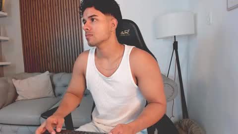 Liam Collins online show from October 2025 11:44:02 AM