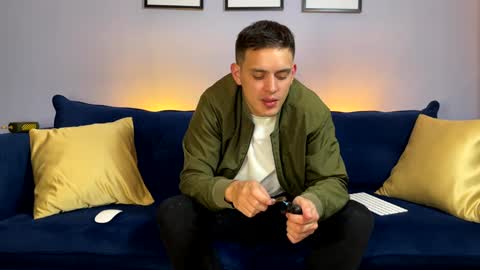 Liam online show from January 2025 03:11:02 AM