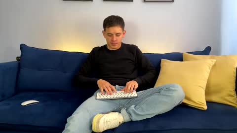 Liam online show from February 2025 02:37:01 PM