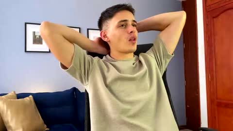 Liam online show from March 2025 03:26:01 PM