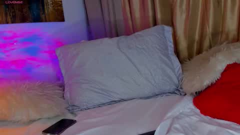 liam online show from November 2025 02:45:01 AM