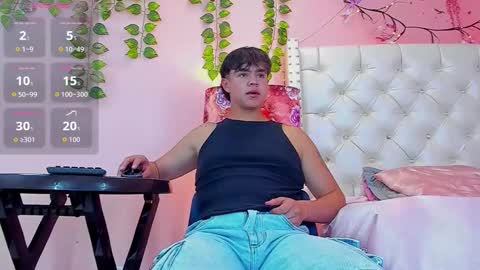 Snapshot of liam_scoot_ chatting on February 2026 12:03:01 PM LIN online show from February 2026 12:03:01 PM