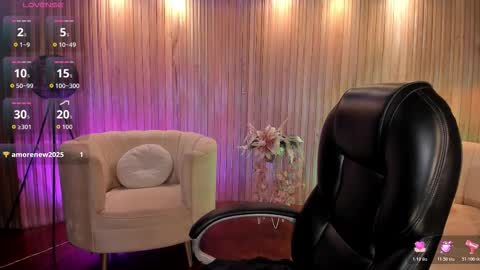 Liam online show from October 2025 04:24:01 AM