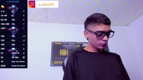 Snapshot of lian_23_ chatting on December 2024 01:20:02 PM    online show from December 2024 01:20:02 PM