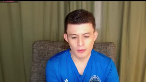 lian_eathan online show from November 2025 08:54:01 PM