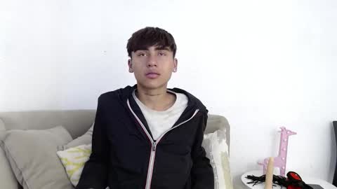 SAMUEL SAMY online show from November 2025 07:36:03 PM