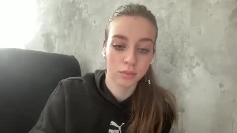 Snapshot of liana_bliss chatting on March 2026 01:24:01 PM LianaBliss online show from March 2026 01:24:01 PM