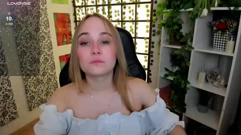 Liana online show from March 2025 02:07:02 AM
