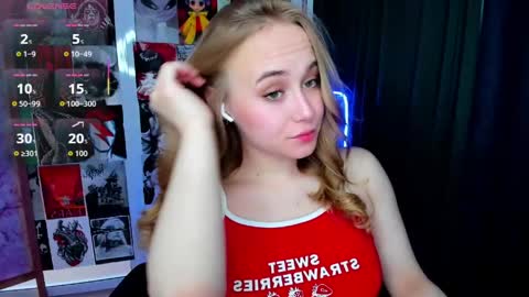 Snapshot of lianabright chatting on May 2026 01:32:02 AM Liana online show from May 2026 01:32:02 AM