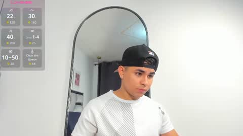 Snapshot of lianfox_ chatting on June 2026 12:26:02 PM lianfox_ online show from June 2026 12:26:02 PM