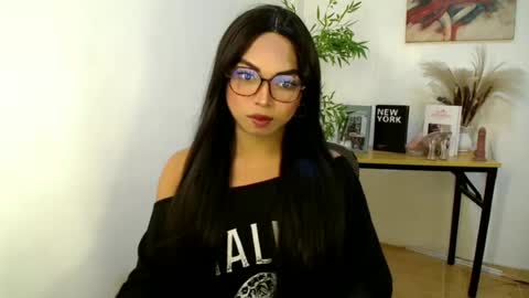 CALL ME LIANNA online show from June 2026 02:43:02 PM