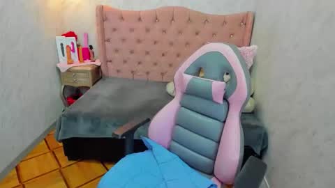 Grace online show from April 2026 02:09:01 PM