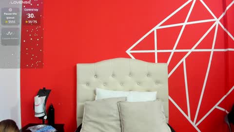 Lia Roberts online show from January 2025 12:05:01 PM