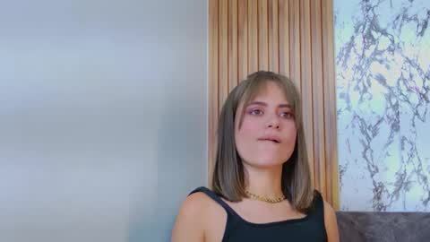 Snapshot of liaruso chatting on September 2025 09:17:02 PM liaross online show from September 2025 09:17:02 PM