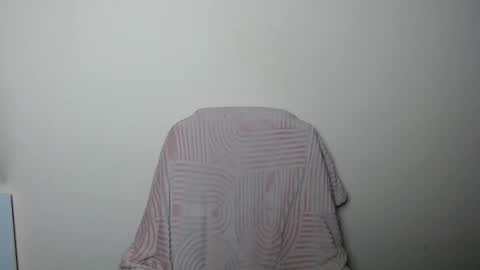 Lia online show from April 2026 12:13:01 PM