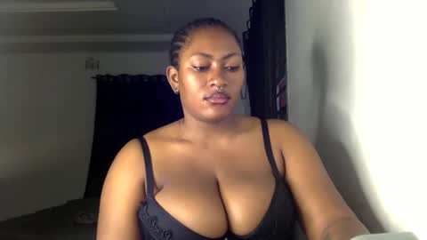 Snapshot of lick_my_pussyyy226651 chatting on May 2026 07:06:01 AM caira online show from May 2026 07:06:01 AM