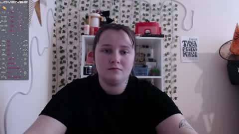 light_lunaa online show from February 2025 10:43:02 AM