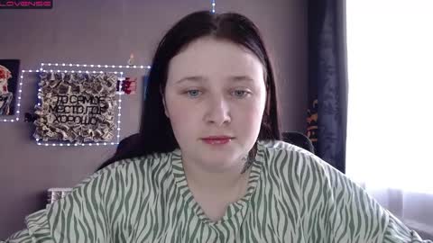 Snapshot of light_lunaa chatting on May 2026 11:26:02 AM light_lunaa online show from May 2026 11:26:02 AM
