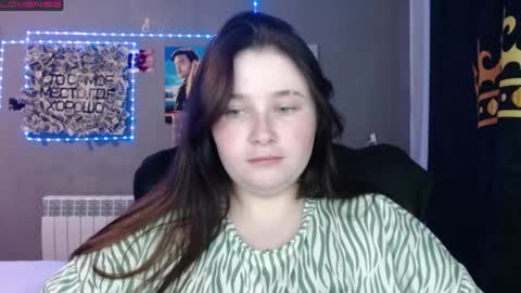 Snapshot of light_lunaa chatting on May 2026 05:07:02 PM light_lunaa online show from May 2026 05:07:02 PM