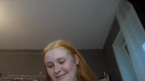 Snapshot of light_lunaa chatting on June 2026 03:09:01 PM light_lunaa online show from June 2026 03:09:01 PM
