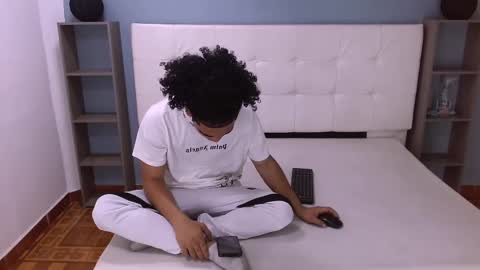 Lihan online show from February 2025 03:33:01 AM