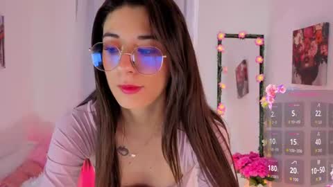 Snapshot of liiaa__7 chatting on June 2026 01:28:01 PM liiaa online show from June 2026 01:28:01 PM
