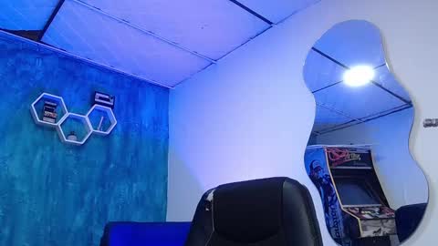 Daniel online show from December 2024 03:54:02 PM