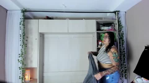         online show from April 2026 11:37:01 AM