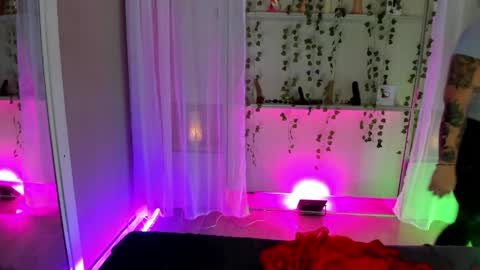 Snapshot of liiavega chatting on April 2026 11:36:02 AM online show from April 2026 11:36:02 AM