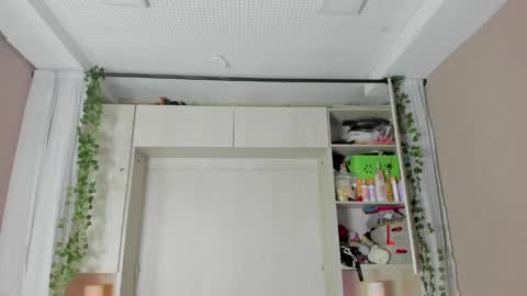 Snapshot of liiavega chatting on May 2026 11:40:01 AM online show from May 2026 11:40:01 AM