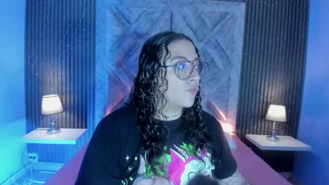 Snapshot of liiavega chatting on May 2026 11:51:02 AM online show from May 2026 11:51:02 AM
