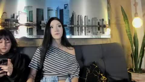 Snapshot of liilyrose chatting on July 2026 02:01:01 PM Liilyrose online show from July 2026 02:01:01 PM