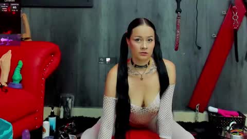 Snapshot of liittledollyx chatting on January 2026 01:15:02 PM Nini - online show from January 2026 01:15:02 PM