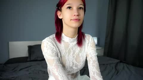 Emi online show from November 2025 11:23:02 AM