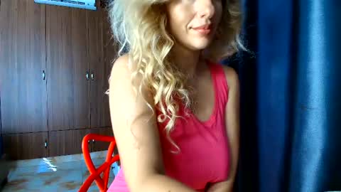 Snapshot of like_firebird chatting on June 2026 05:10:02 AM Mia Onlyfans link - online show from June 2026 05:10:02 AM