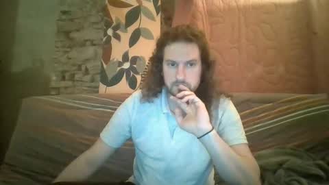 Snapshot of likeabanana chatting on March 2025 08:42:02 PM likeabanana online show from March 2025 08:42:02 PM