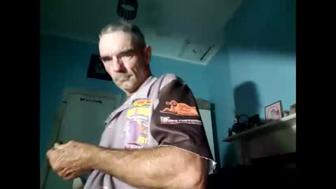 liketowatch1234529419 online show from April 2026 02:58:01 PM