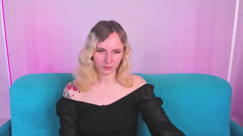 likilip online show from November 2025 02:01:02 AM