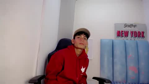 LIAM online show from December 2025 02:05:01 AM