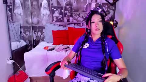 Snapshot of lil_cey chatting on September 2025 07:58:02 PM Lili Cey online show from September 2025 07:58:02 PM